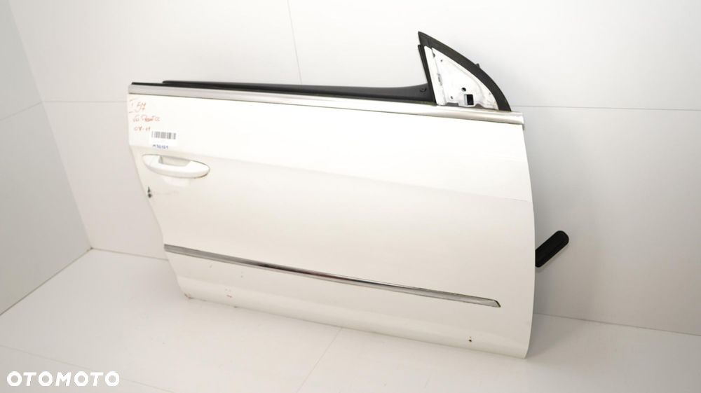 DRZWI PRAWY PRZÓD PRZEDNIE VW PASSAT CC 07-11R LB9A - 2