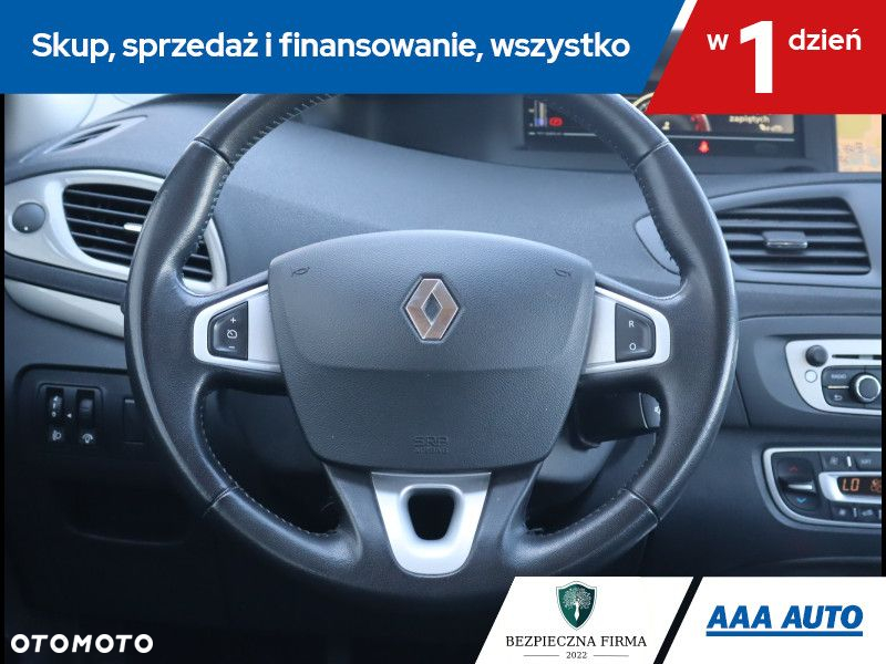 Renault Scenic - 17