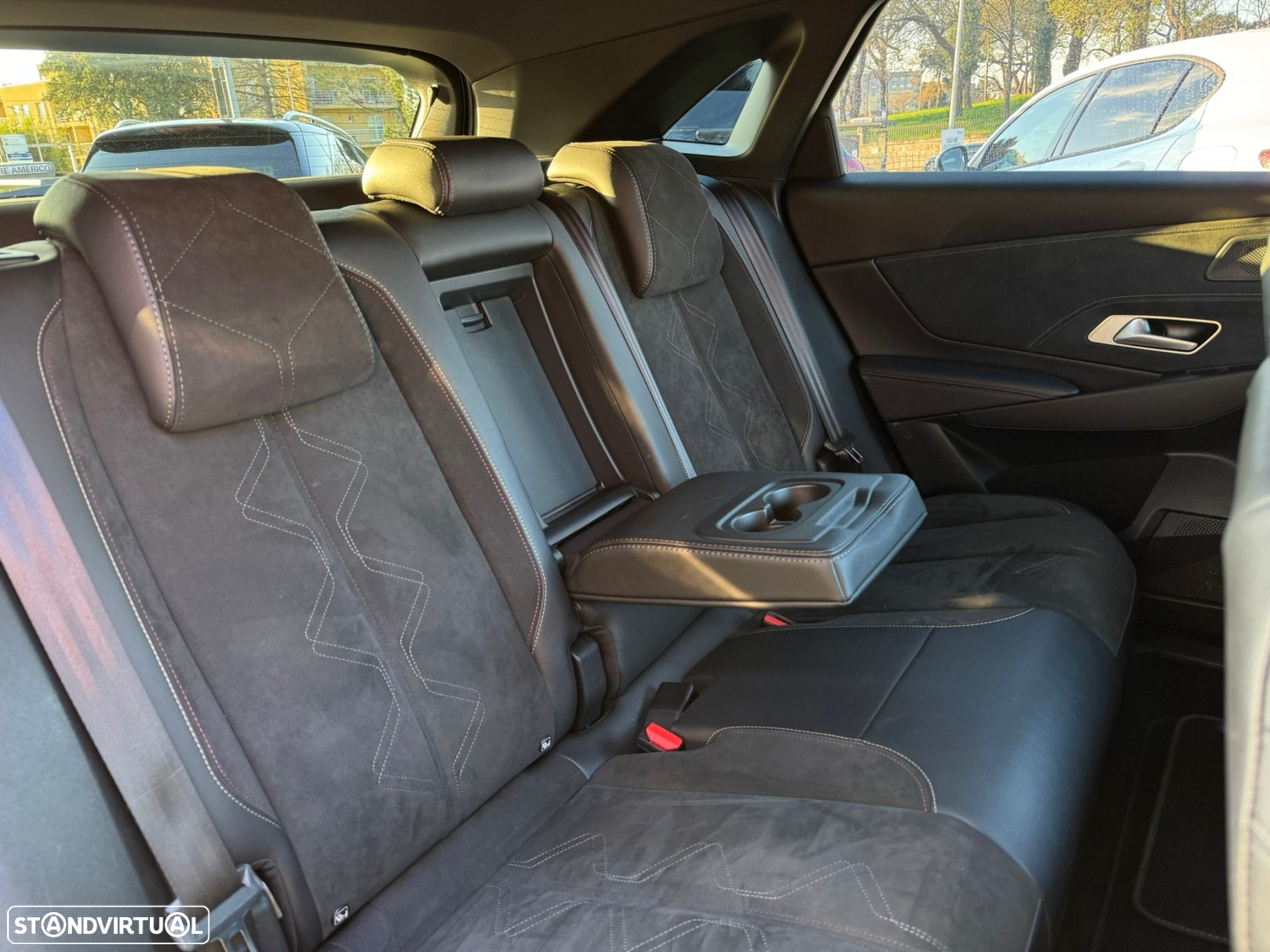 DS DS7 Crossback E-Tense Performance Line EAT8 - 21