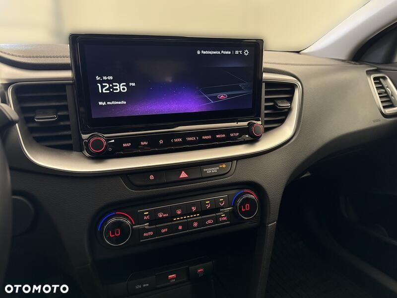 Kia Ceed 1.5 T-GDI M - 15