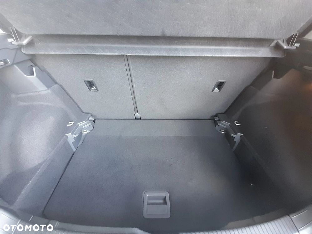 Volkswagen T-Cross 1.0 TSI Life DSG - 17