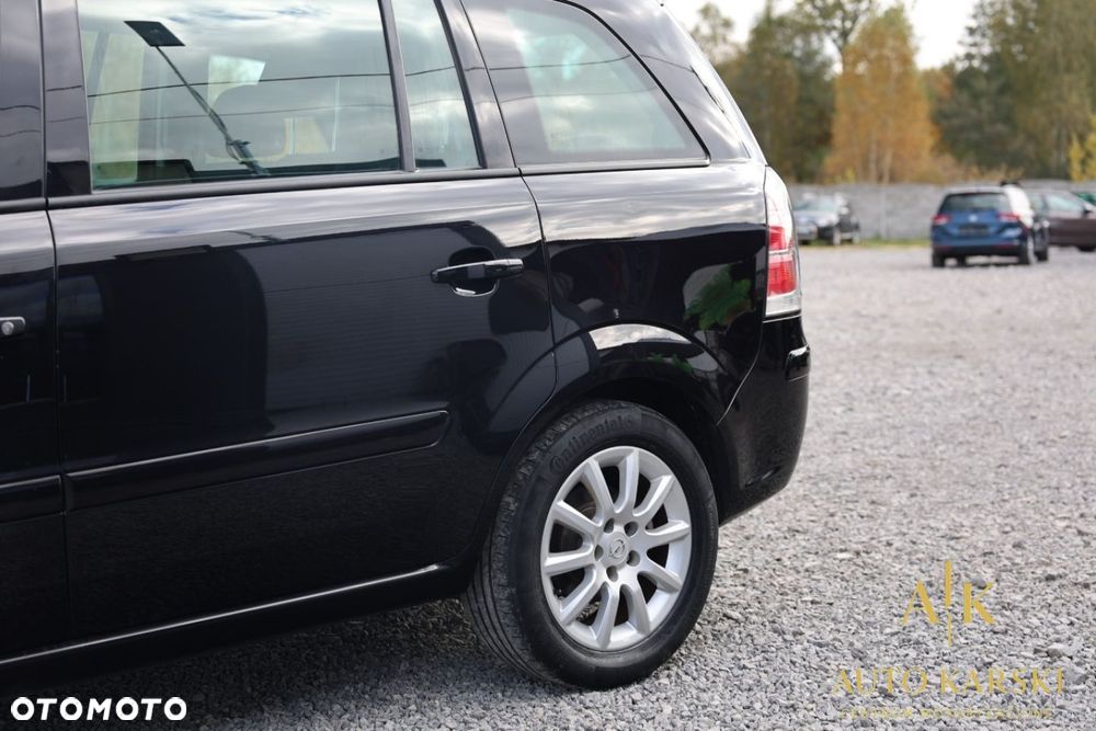 Opel Zafira - 9