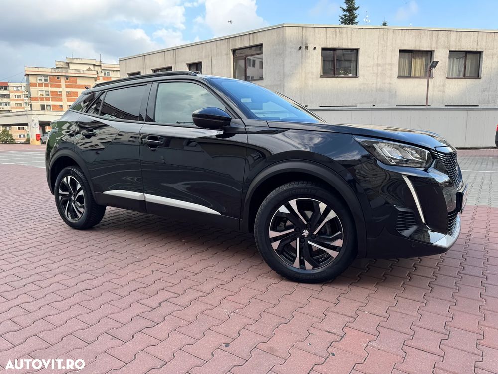 Peugeot 2008 1.2L PureTech 130 S&S EAT8 GT - 6