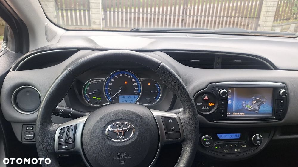 Toyota Yaris 1.5 VVT-i Style - 7