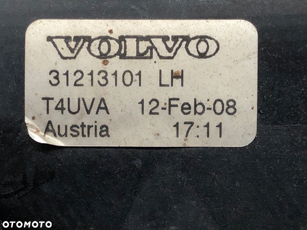 HALOGEN LEWY - 86.00 PLN - VOLVO V70 III (135) 2007 - 2016 T5 177 kW [241 KM] benzyna 2010 - 2014 - 4