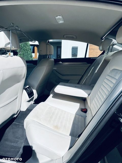 Volkswagen Passat - 9