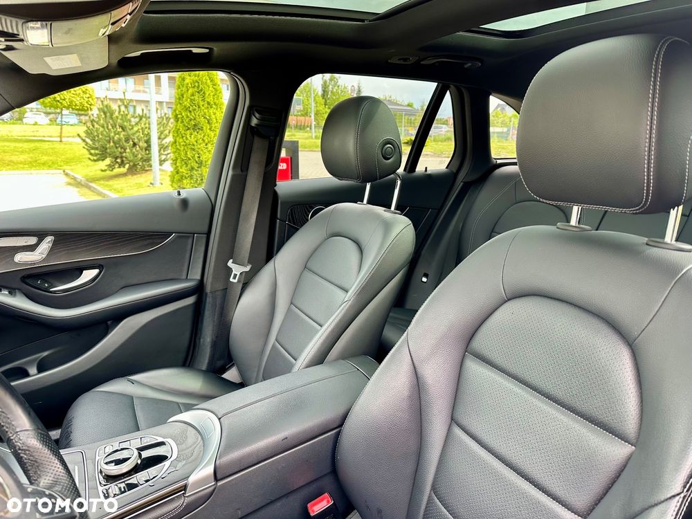 Mercedes-Benz GLC 300 4Matic 9G-TRONIC - 11