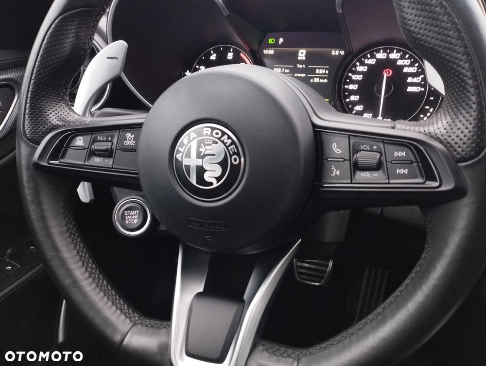 Alfa Romeo Giulia 2.0 Turbo Sprint - 14
