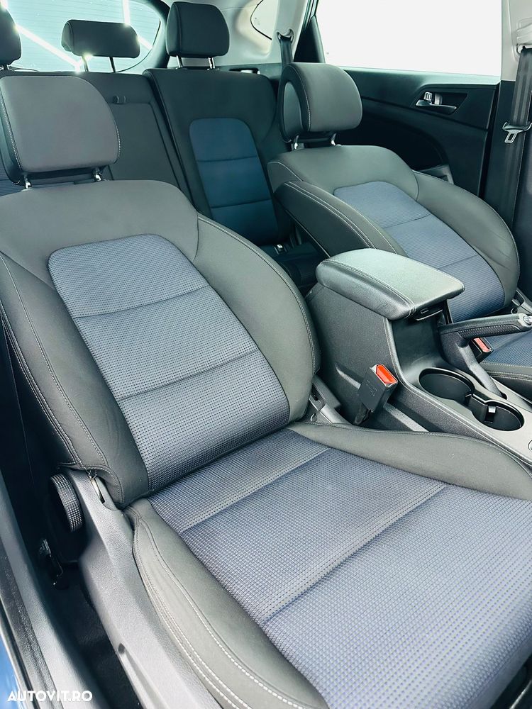 Hyundai Tucson blue 1.7 CRDi 2WD Passion Plus - 22