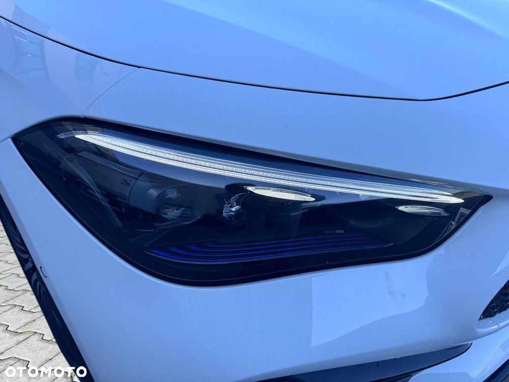 Mercedes-Benz CLE - 28