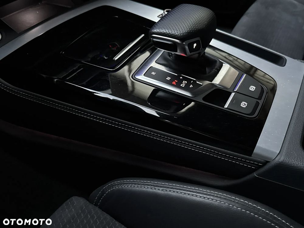 Audi Q5 Sportback 40 TDI quattro S tronic S line - 30