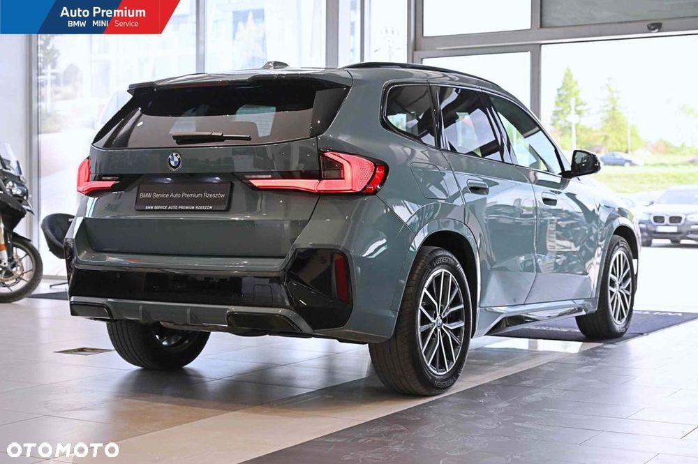 BMW X1 xDrive23d mHEV - 18