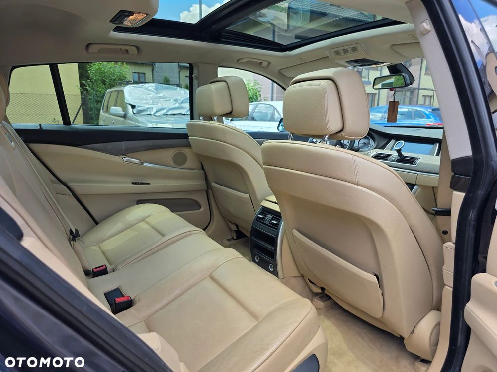 BMW 5GT 530d - 9