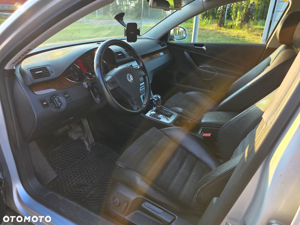 Volkswagen Passat 2.0 TDI Highline DSG - 7