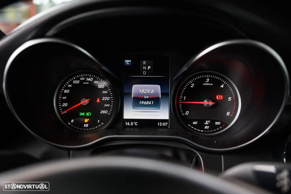 Mercedes-Benz C 250 d AMG Line Aut. - 28