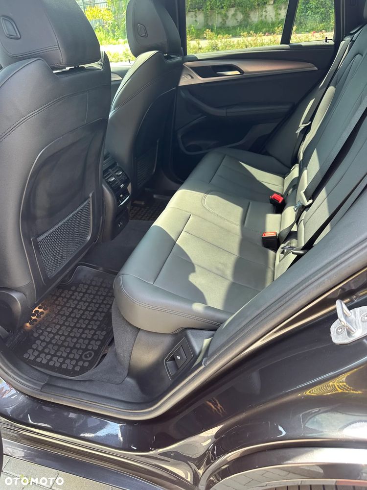 BMW X4 M M40i - 10