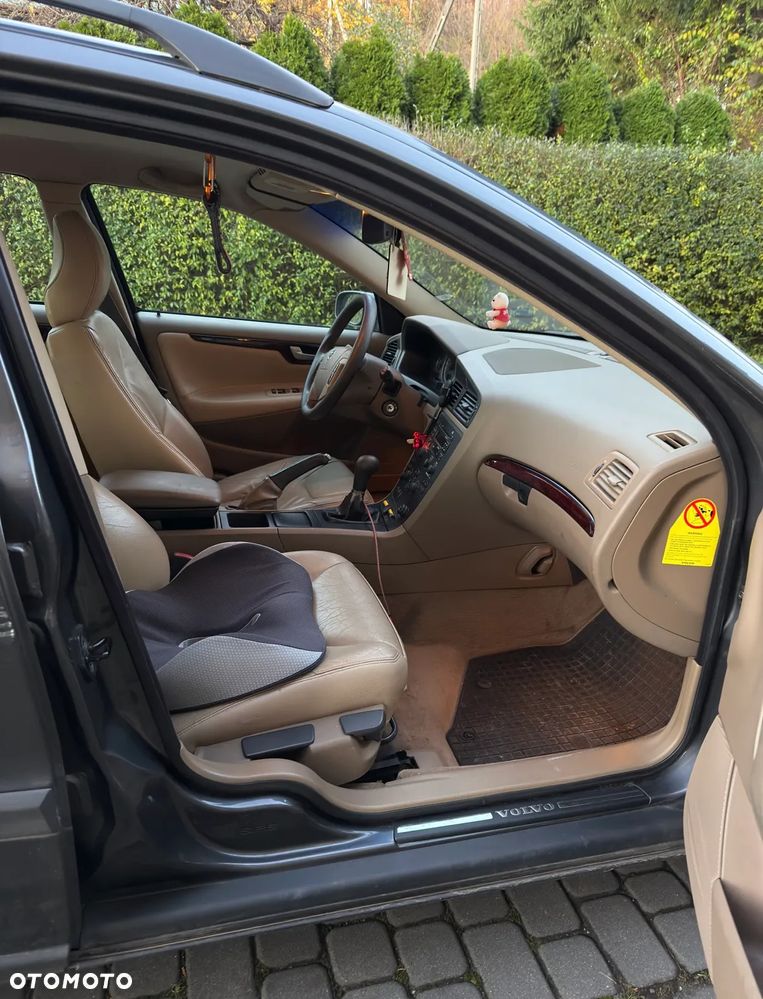 Volvo V70 2.4D5 - 10