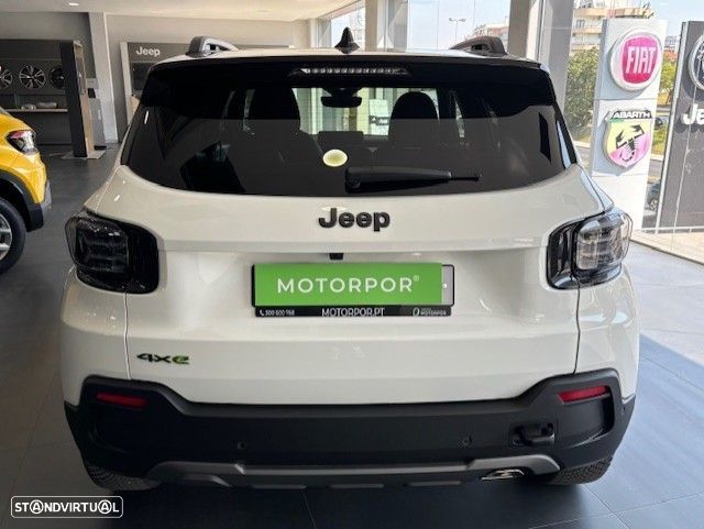 Jeep Avenger 1.2 e-Hybrid Altitude DCT - 8