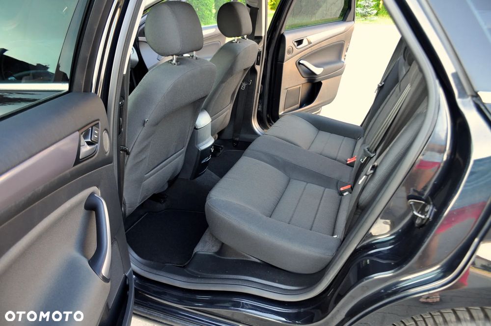 Ford Mondeo 2.0 TDCi Viva Titanium - 20