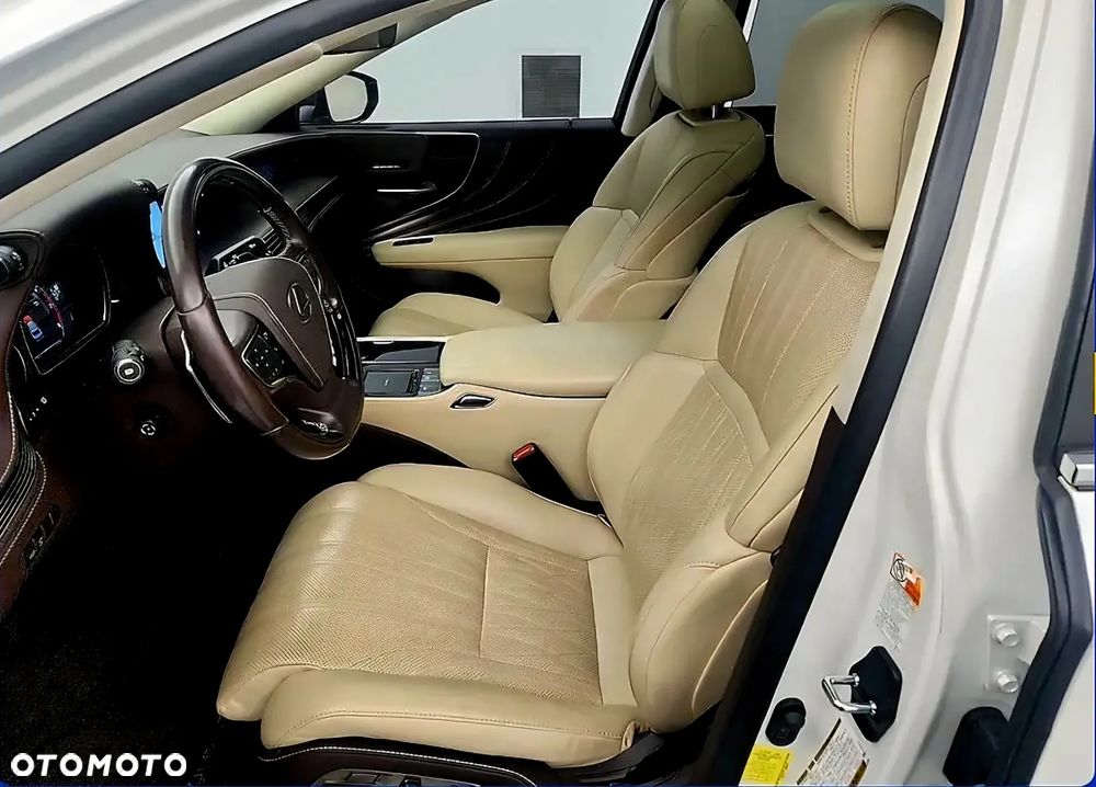 Lexus LS 500 Omotenashi AWD - 17