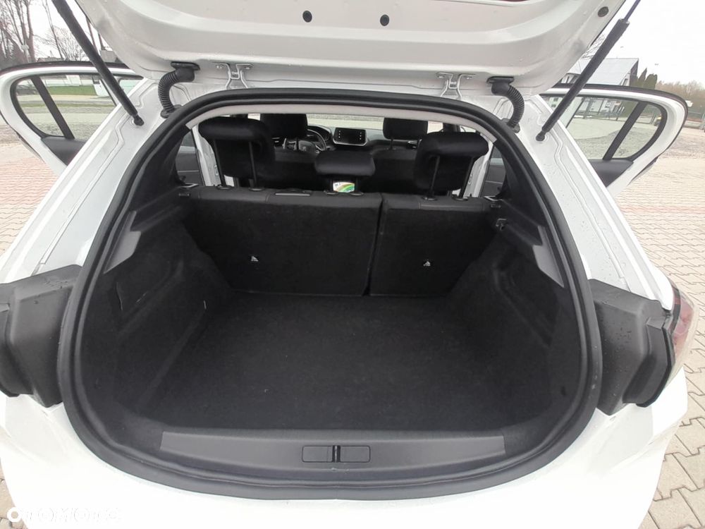 Peugeot 208 1.5 BlueHDi Allure S&S - 33