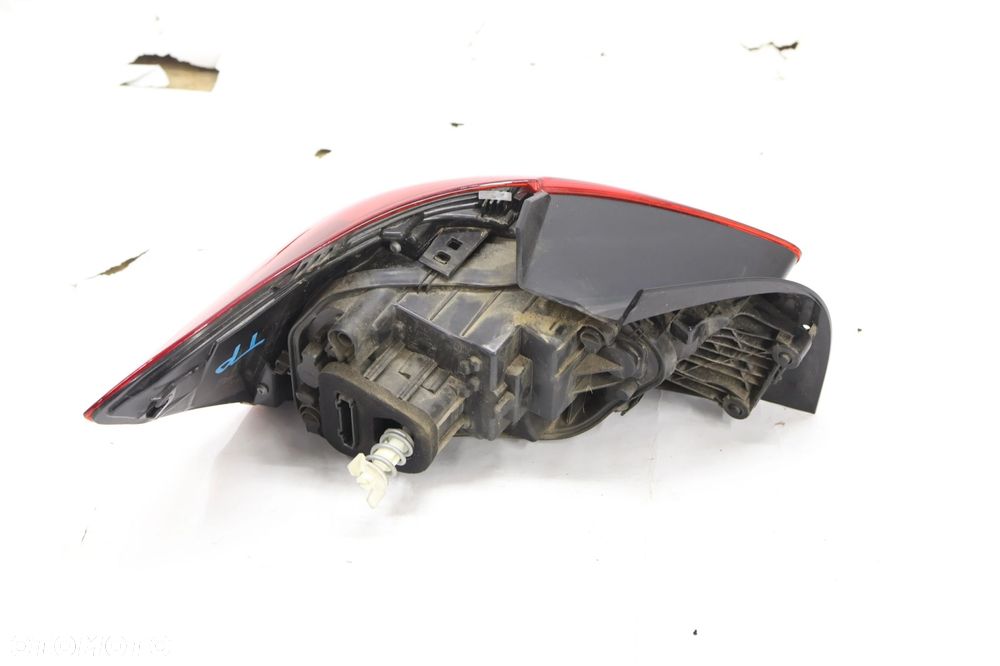 Seat Ibiza V lampa tył prawa 6F0945208H lift - 3