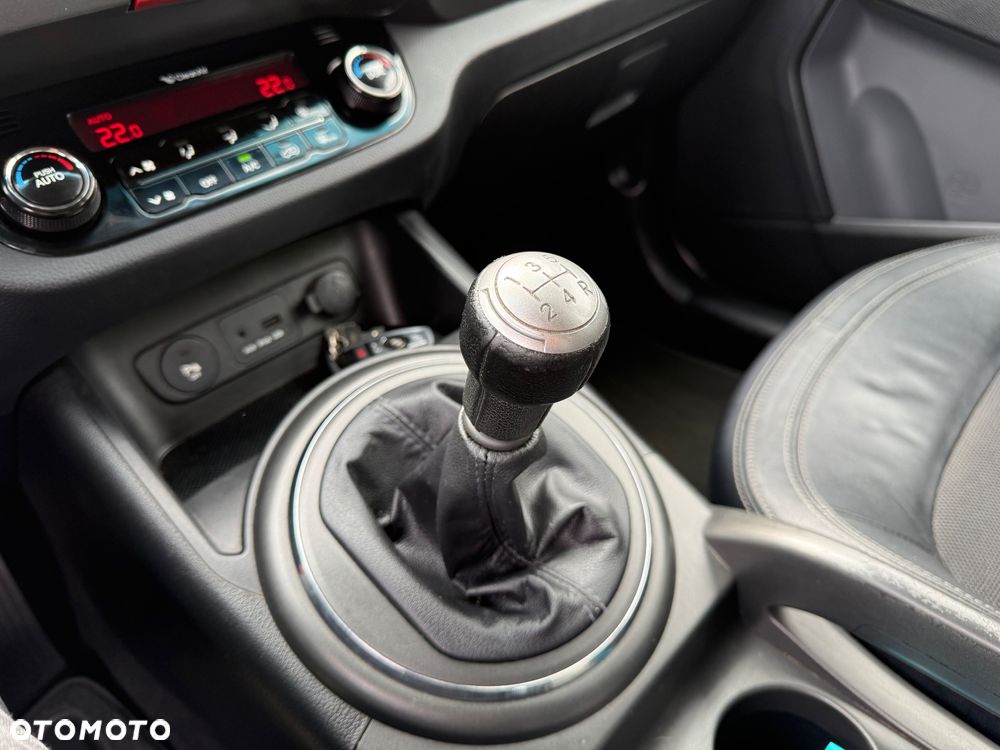 Kia Sportage 2.0 CVVT 2WD Vision - 15