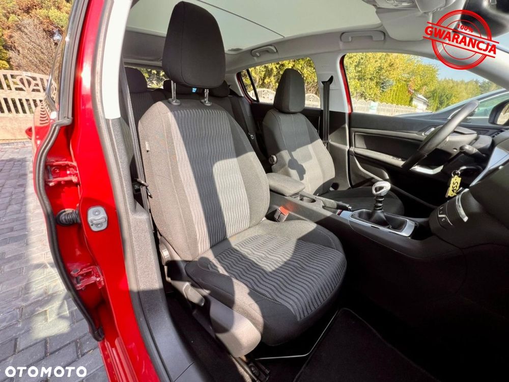 Peugeot 308 - 24