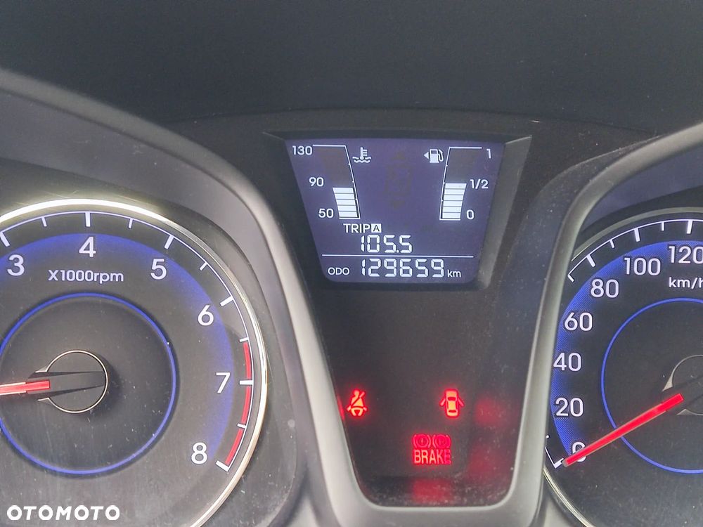 Hyundai ix20 1.4 Comfort - 18