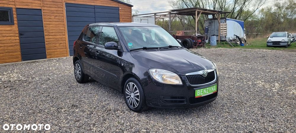 Skoda Fabia 1.2 HTP Elegance - 4