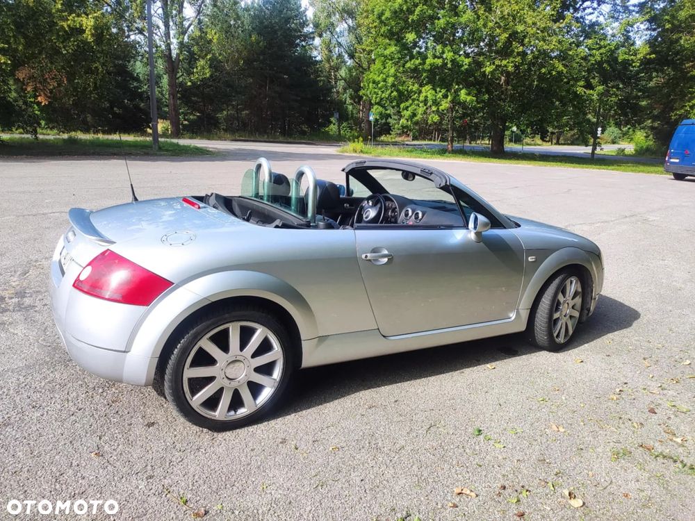 Audi TT Roadster 1.8T - 5