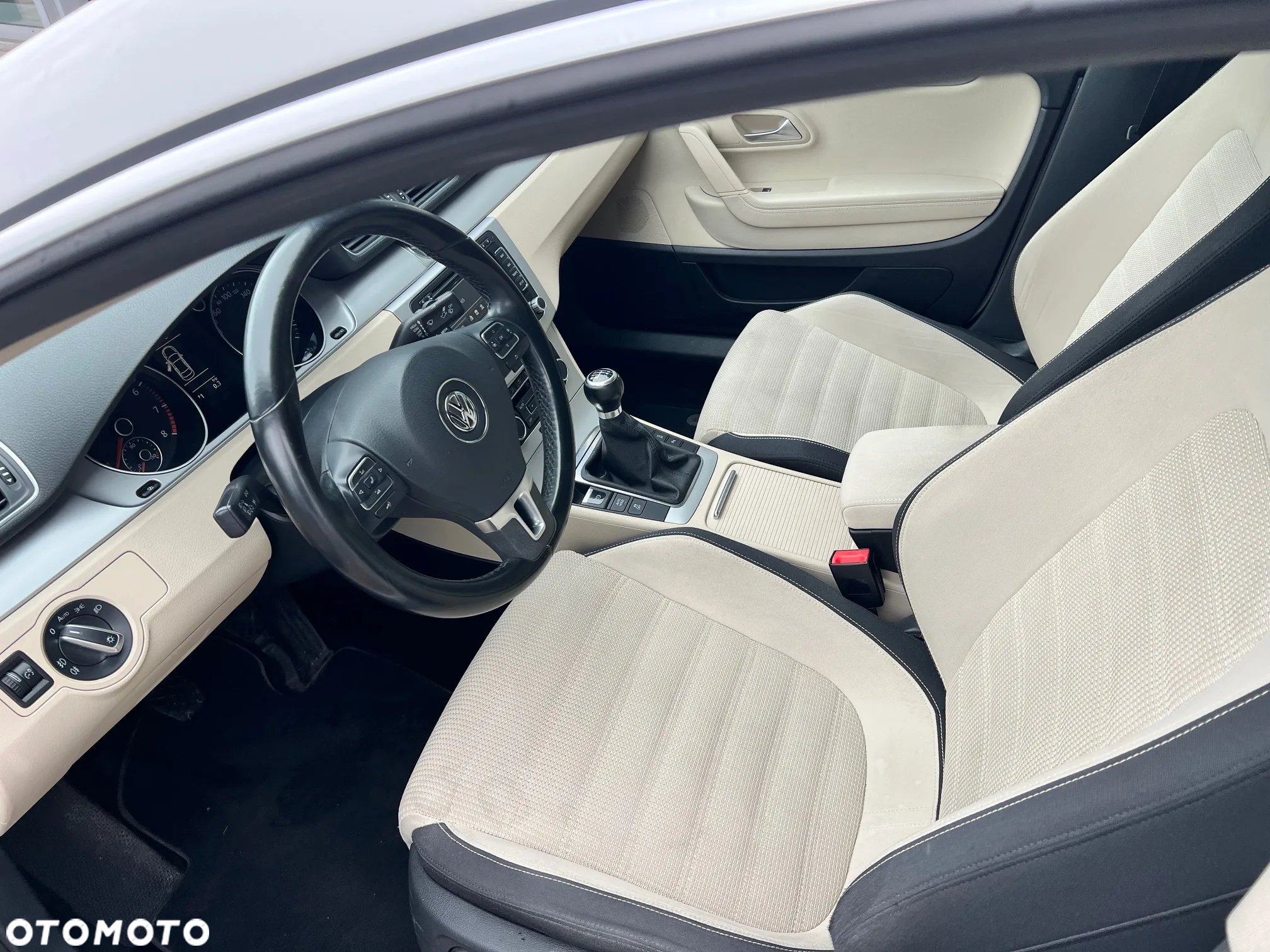 Volkswagen CC - 11