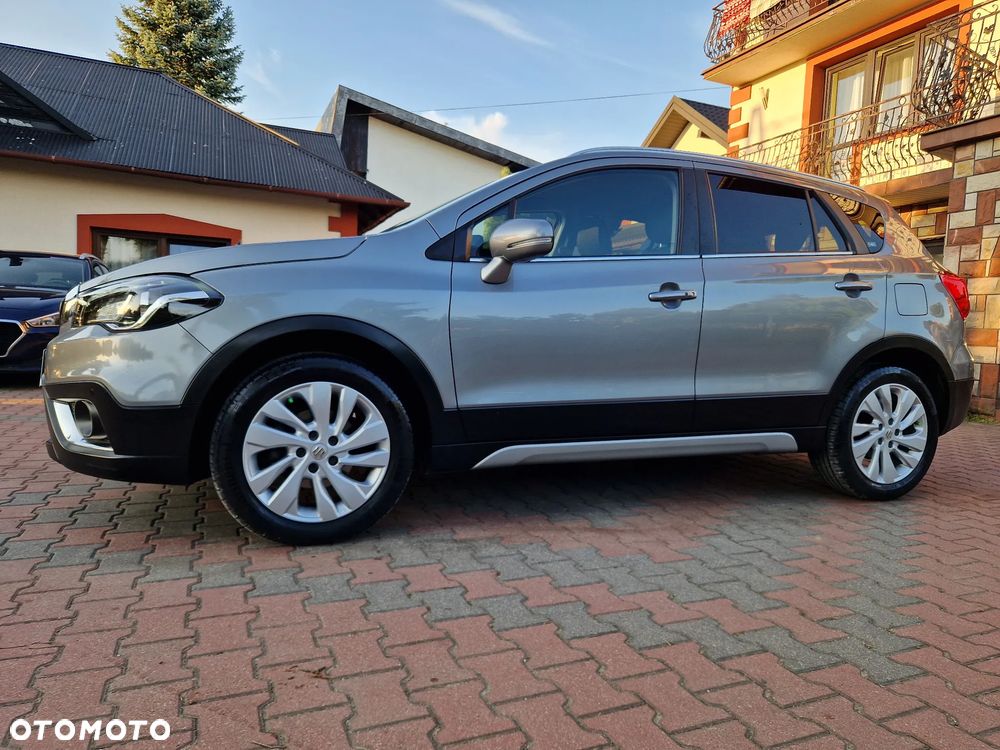 Suzuki SX4 S-Cross 1.4 T Elegance 4WD - 3