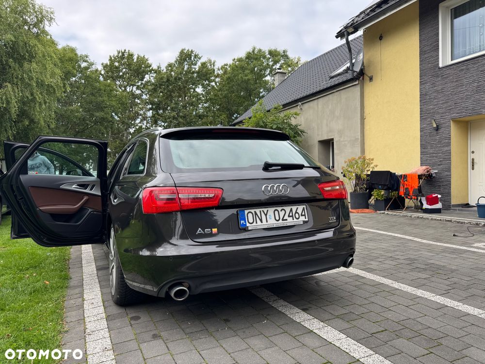 Audi A6 - 4