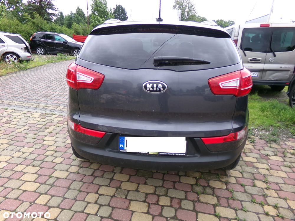 Kia Sportage 2.0 CRDI L AWD - 9