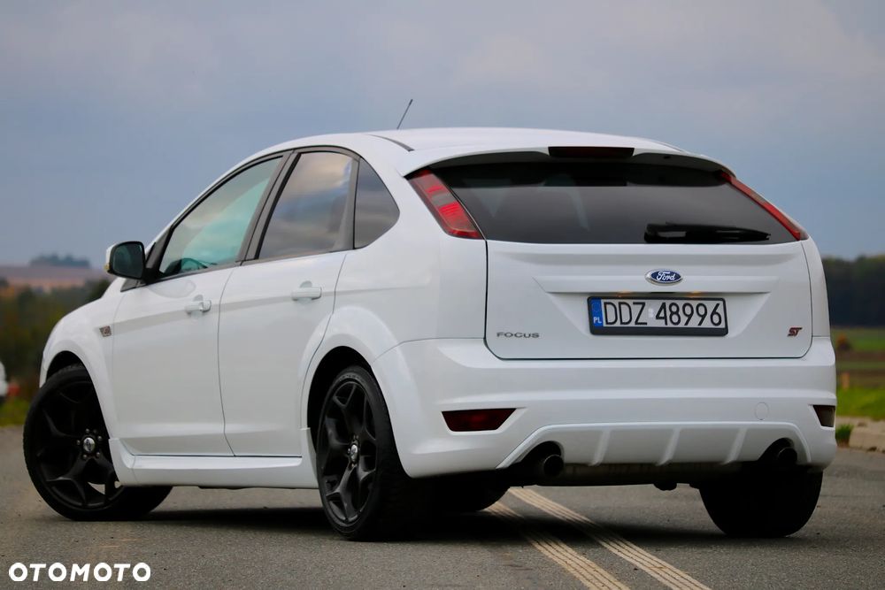 Ford Focus ST - 34