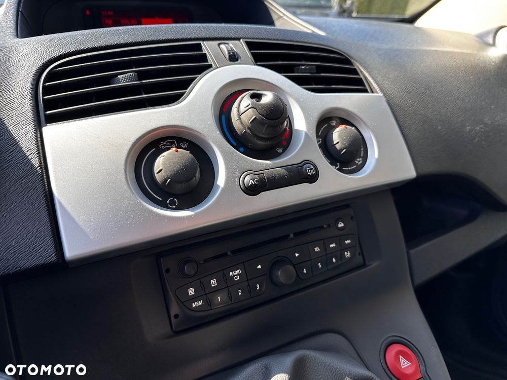 Renault Kangoo Maxi - 15