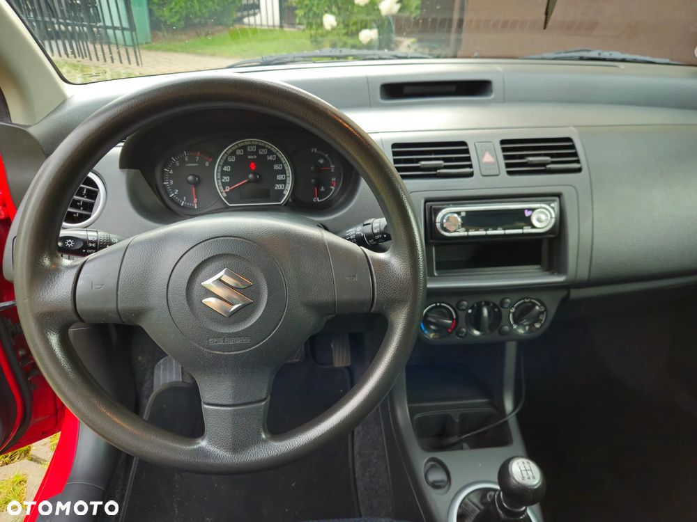 Suzuki Swift 1.3 Classic - 14
