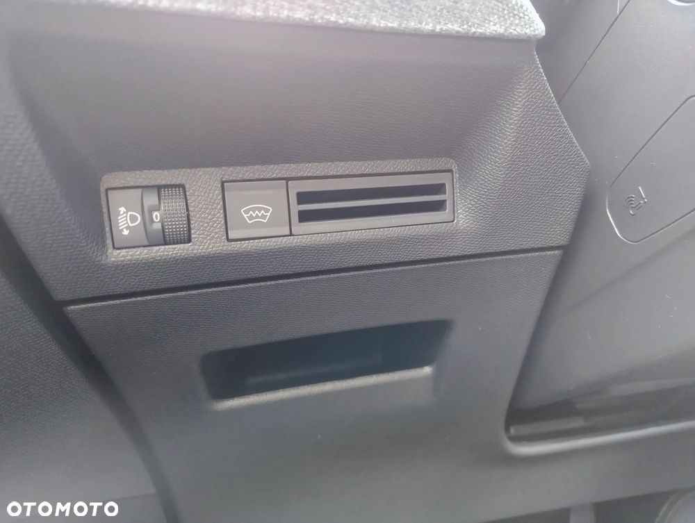 Peugeot 3008 1.2 PureTech mHEV Allure e-DCS6 - 24