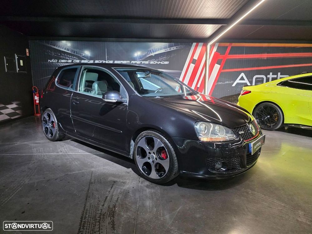 VW Golf 2.0 GTi - 5