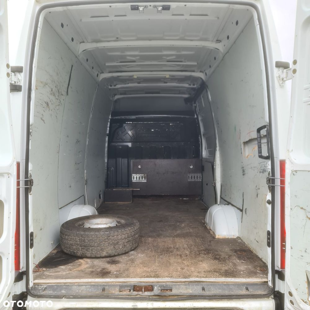 Iveco DAILY  35S15 - 10