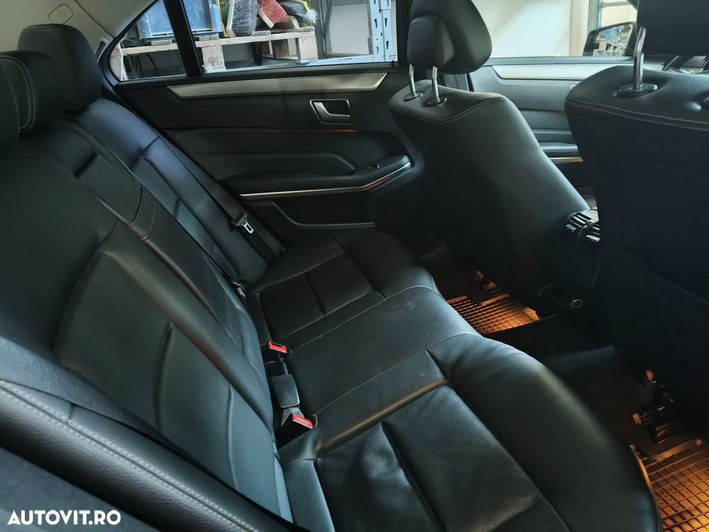 Mercedes-Benz E - 7