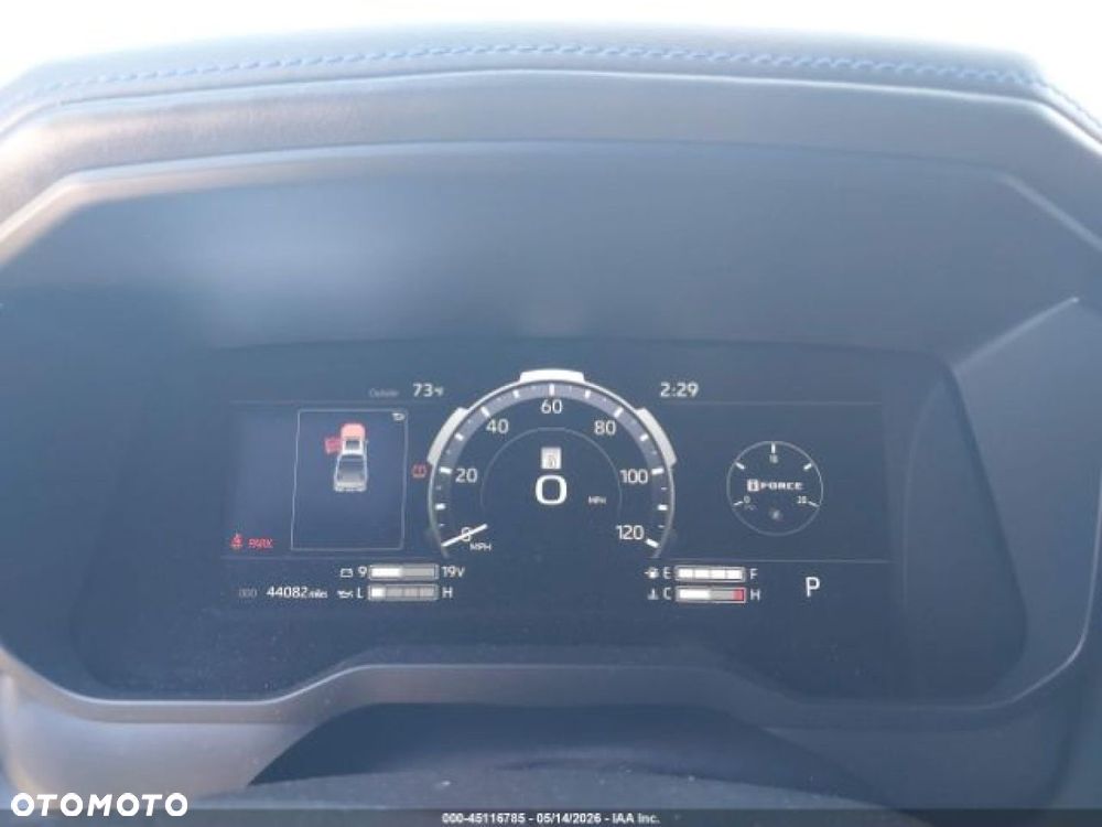 Toyota Tundra - 11