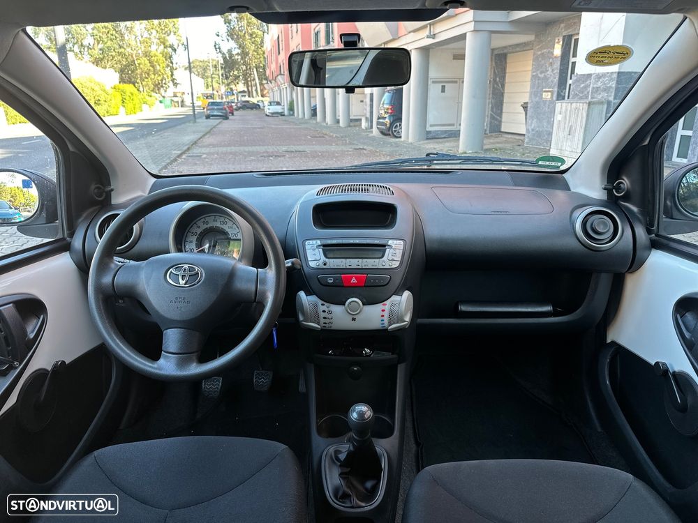 Toyota Aygo Edition - 8