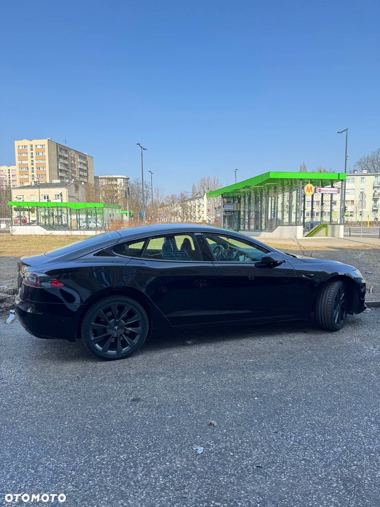 Tesla Model S Long Range Plus - 4