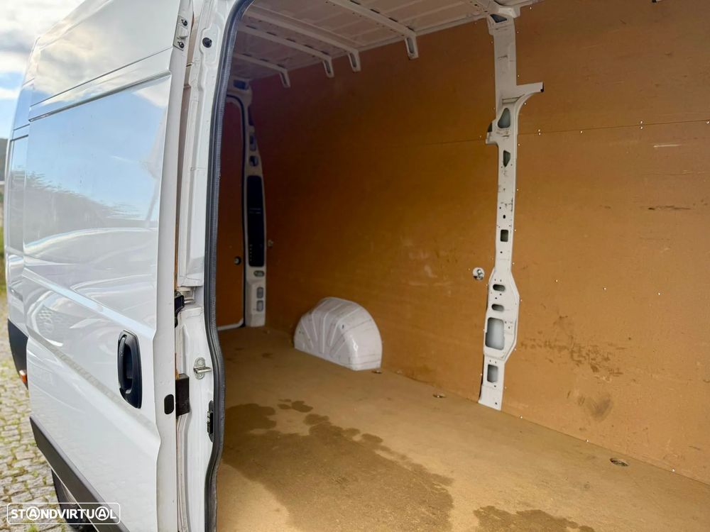 Opel Movano Van 2.2D 3.5T Heavy L4H3 180Cv 3 LUG | IVA DEDUTÍVEL - 20
