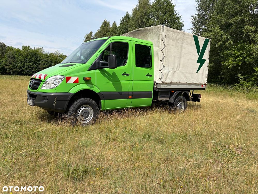 Mercedes-Benz Sprinter - 13