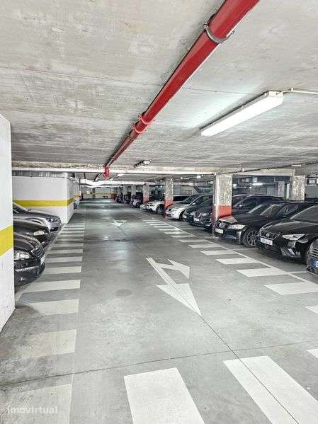 Arrendo Lugares de Garagem - Grande imagem: 3/6