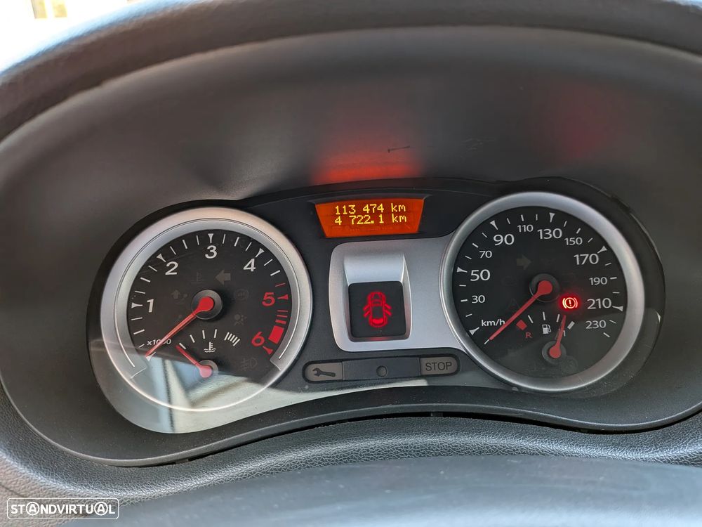 Renault Clio 1.2 16V GT - 10