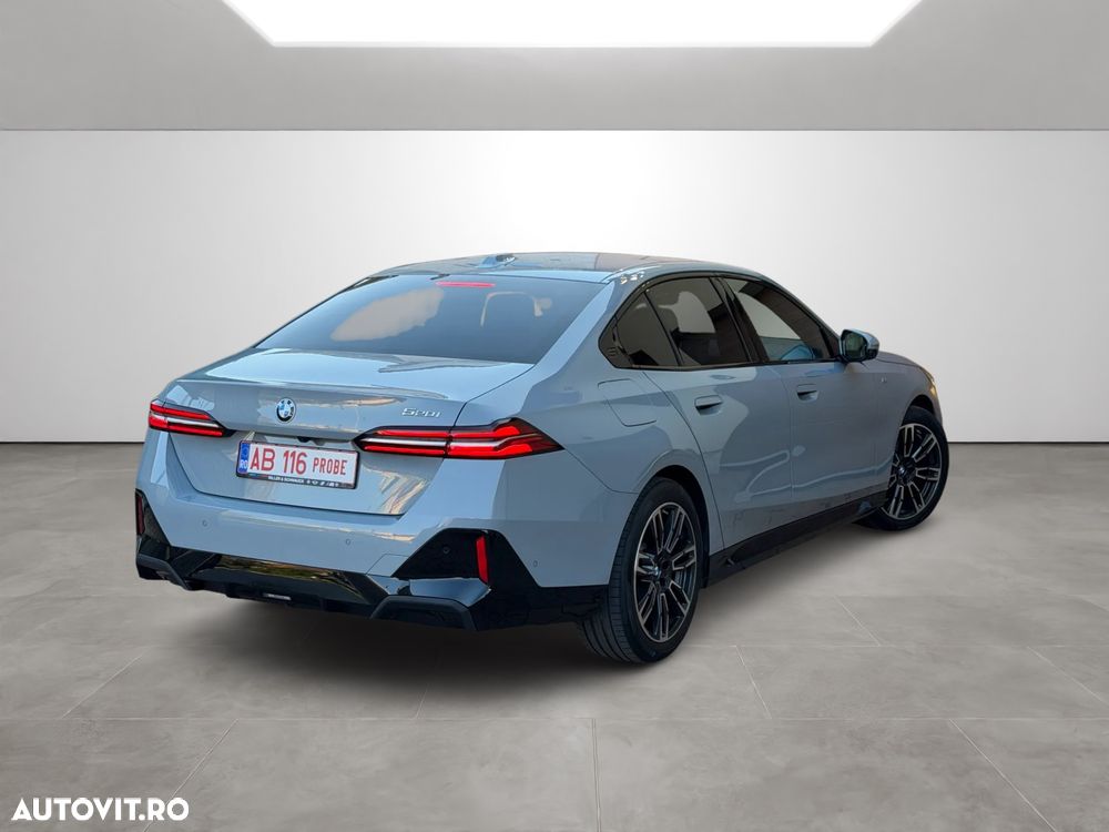 BMW Seria 5 520i Aut. - 7